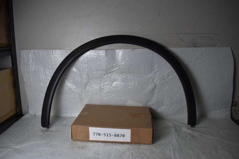 PORSCHE CAYENNE FRONT LEFT FENDER FLARE 2011-2018 OEM 7P5 853 727 D