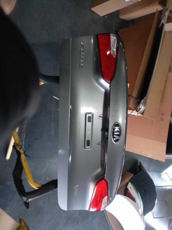 2016 KIA Forte OEM Grey Deck Lid Trunk Lid 68K Miles Genuine Used Part