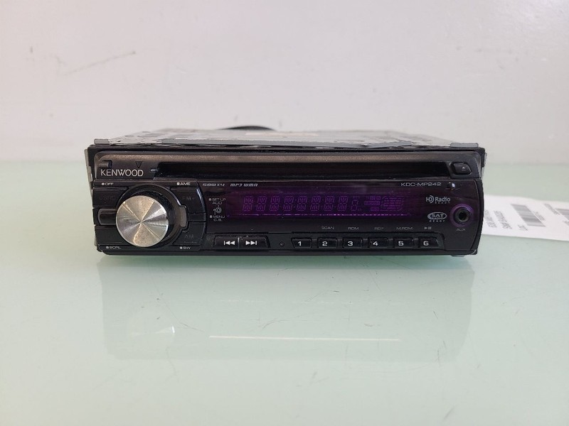 Audio Equipment Radio Aftermarket(Kenwood) Fits 1995 E320 587142