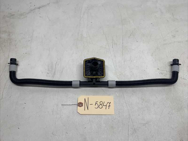 2017-23 Tesla Model 3 M3 High Voltage HV Battery Cooling Hose Pipe Line 5847 B91