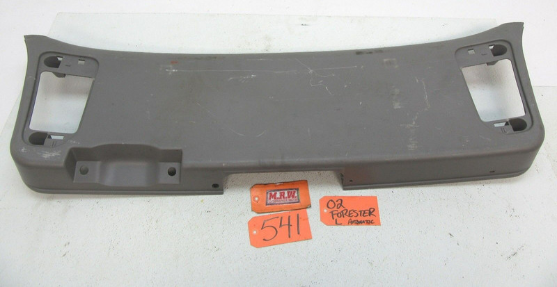 DOOR PANEL HATCH GATE TRIM TAILGATE REAR BACK COVER LATCH for 98-02 FORESTER