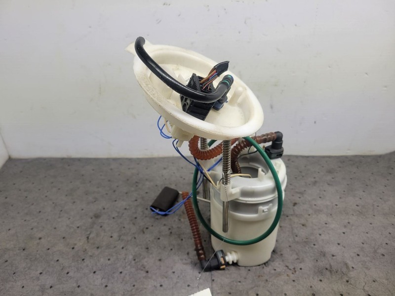 Fuel Pump Assembly Gasoline 2.0L 28iX AWD Fits 13-17 BMW X3 1756137