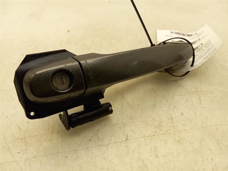03-08 TOYOTA COROLLA LE FRONT DRIVER LEFT EXTERIOR DOOR HANDLE 69211AA020C0