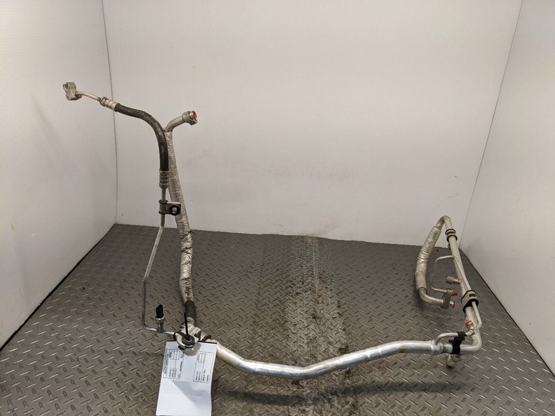 2017 - 2022 CHRYSLER PACIFICA A/C AIR CONDITIONER SUCTION HOSE OEM 68227 1181583