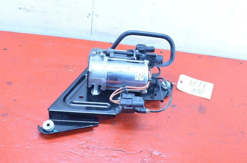 22-24 BMW i4 GRAN COUPE G26 SUPERCHARGED AIR SUSPENSION COMPRESSOR PUMP OEM