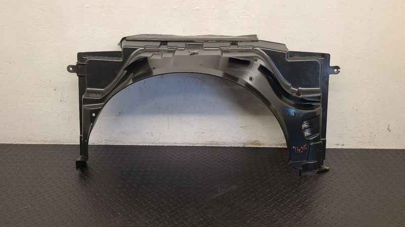 08-10 Ford F250SD F350SD 6.4L Lower Radiator Shroud OEM 7C3Z-8146-E