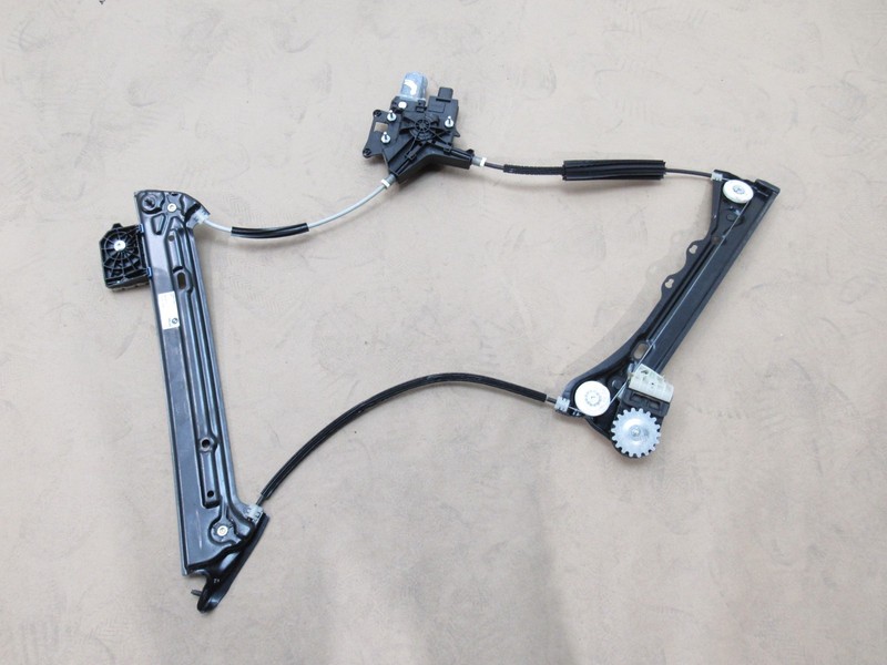 BMW M235i F44 2023 Front Left Driver Door Window Regulator W/ Motor 20-25 *