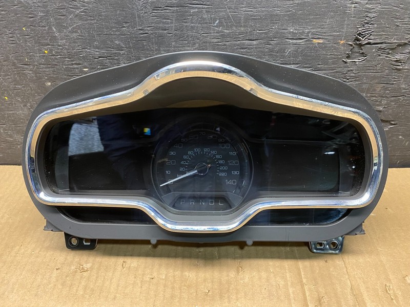 2017 2018 2019 Lincoln MKT Speedometer Instrument Gauge Cluster i5283 DG1