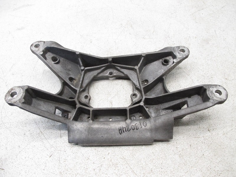 08-18 AUDI B8 A4 A5 2.0 S5 4.2 S8 4.0 AUTOMATIC TRANSMISSION MOUNT BRACKET 01302
