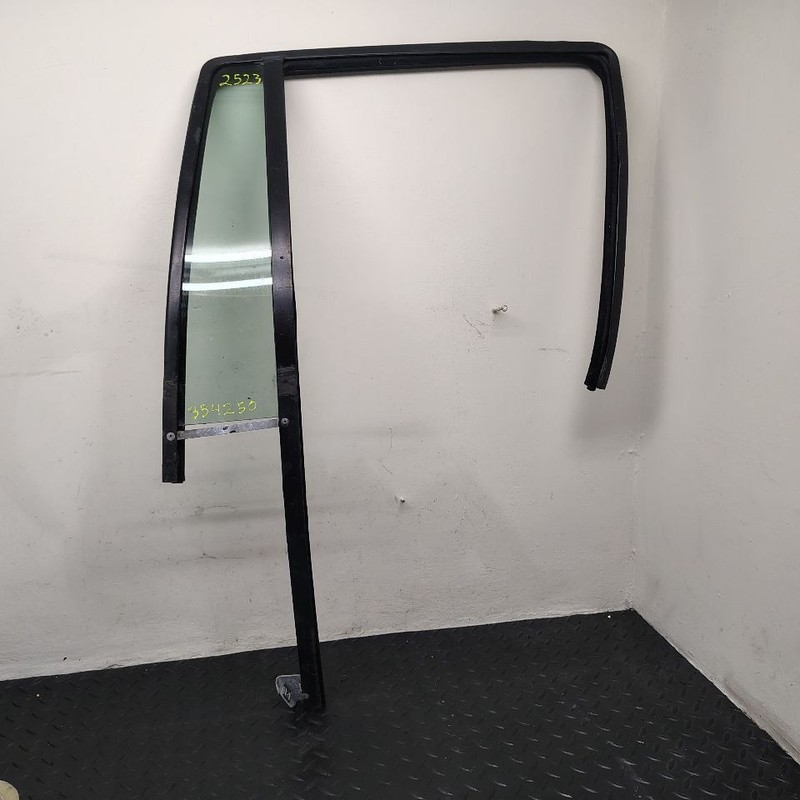 90-94 Lincoln Town Car Rear Right Passenger Door Vent Glass OEM F4VY-5426870-A
