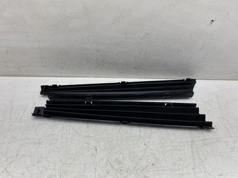 2004-2007 TOYOTA HIGHLANDER SUNROOF TRACK COVER TRIM SET PAIR LEFT AND RIGHT OEM