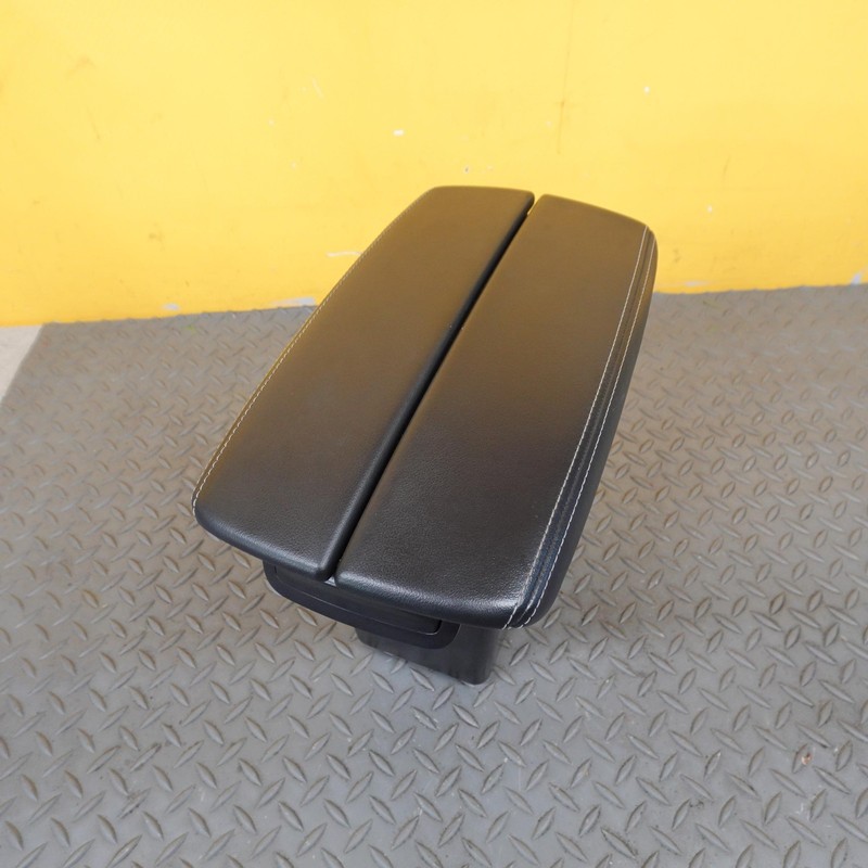 2021-2024 BUICK ENVISION CENTER CONSOLE STORAGE TRAY COMPARTMENT ARMREST OEM