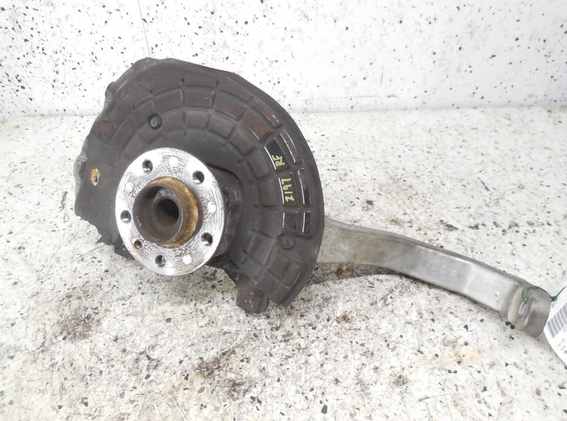 14 16 Maserati Quattroporte S Front Spindle Knuckle Hub Passenger Right OEM RWD