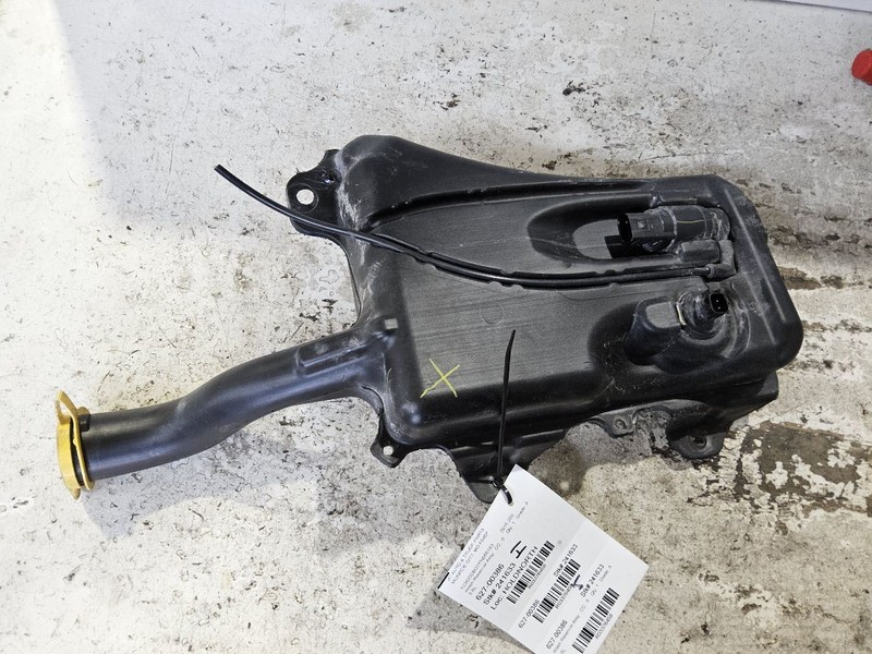 Wash Reservoir Fits 15-17 200 3376458