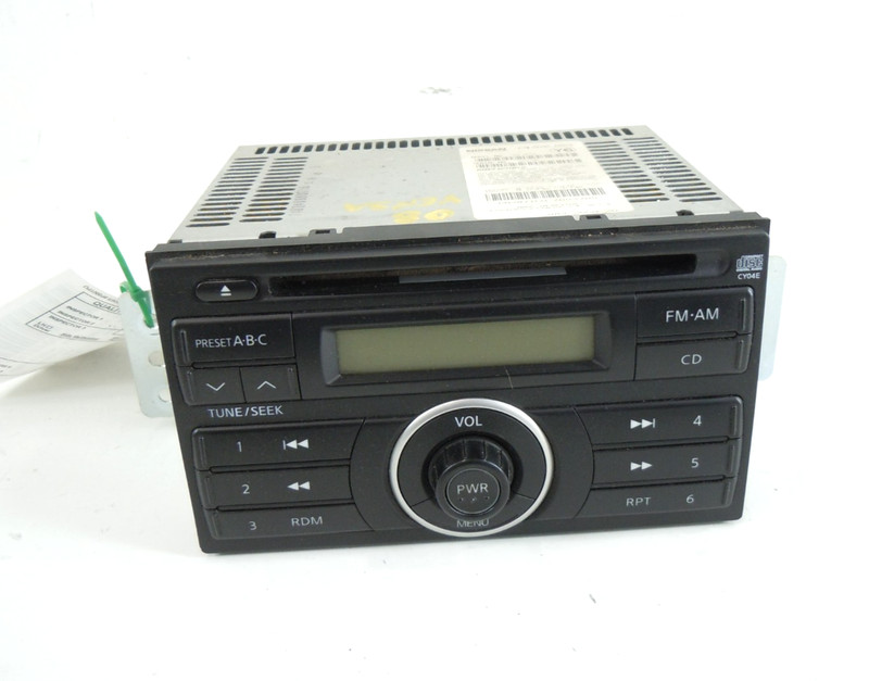 2007-2009 Nissan Versa AM FM Radio CD Single Disc Player Receiver OEM
