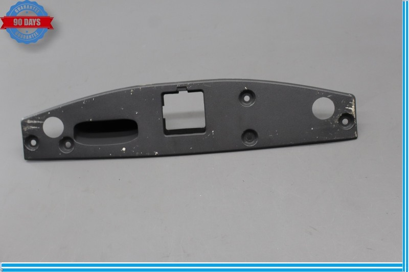 03-08 Mercedes R230 SL500 CL500 Trunk Lid Tailgate Handle Trim 2306940086 Oem