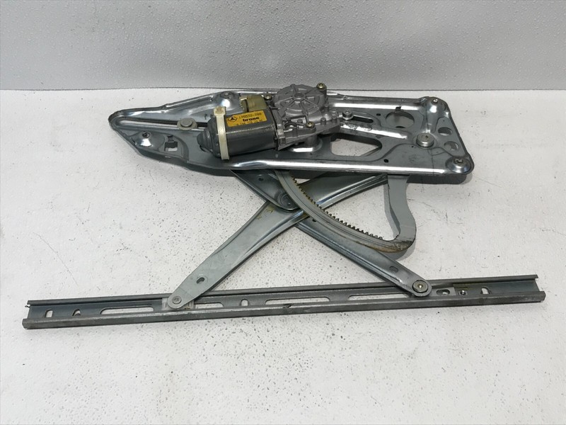 94-99 MERCEDES S420 W140 FRONT RIGHT RH WINDOW REGULATOR W/ MOTOR OEM