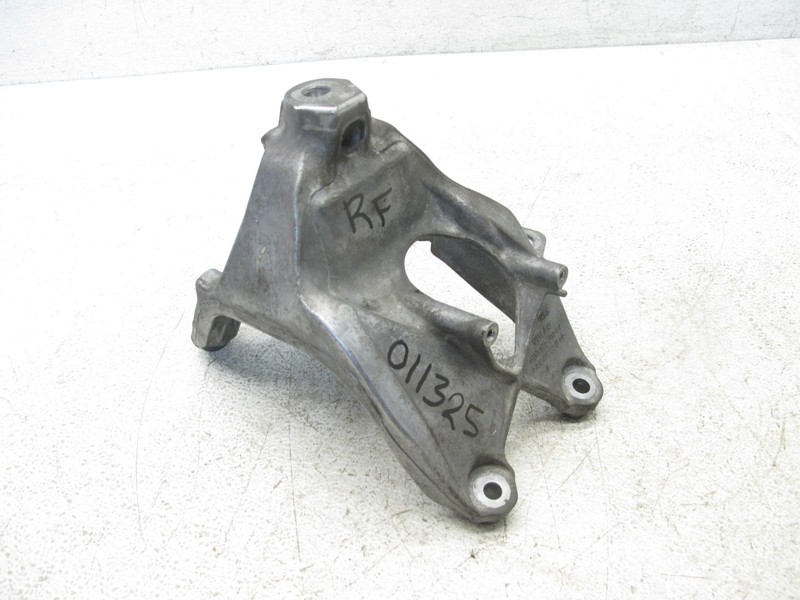 17-24 AUDI B9 A4 A5 A6 A7 Q5 Q7 2.0 ENGINE MOUNT SUPPORT RIGHT OEM 011325
