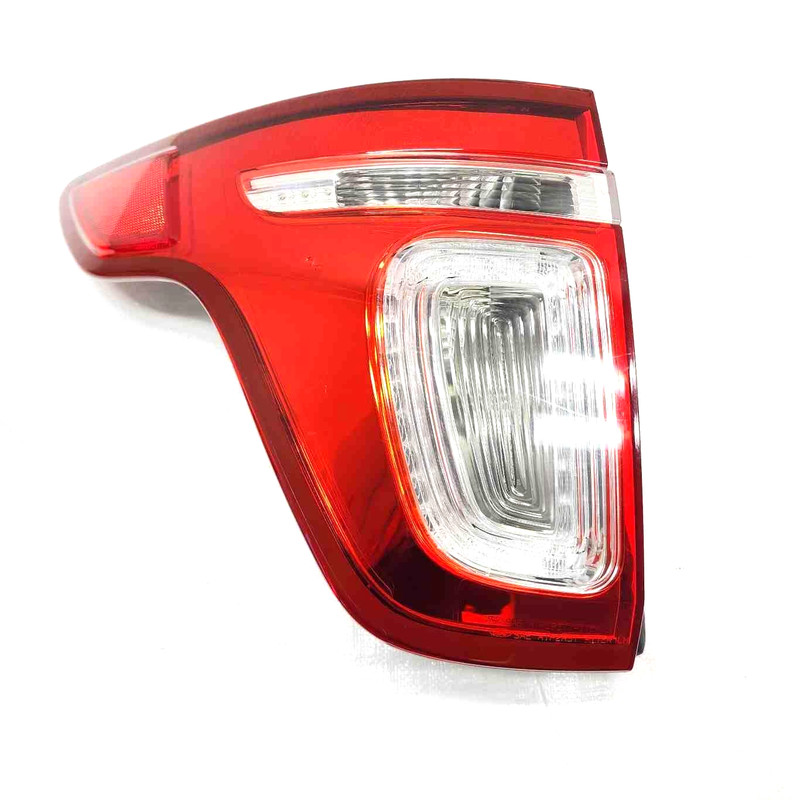 2015 Explorer LH Driver Side Police Pkg Tail Light W/Extra Hole Part# DB5Z13405B