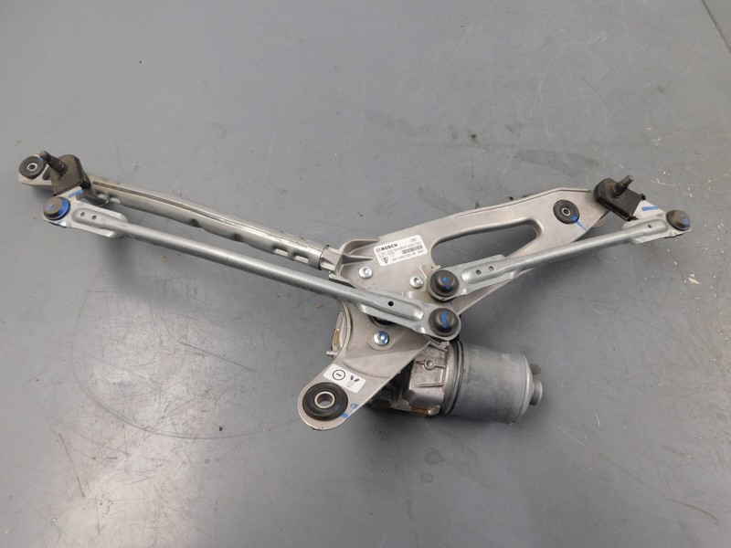 2021 Porsche Cayman GT4 718 Windshield Wiper Motor Assembly #9072 L1