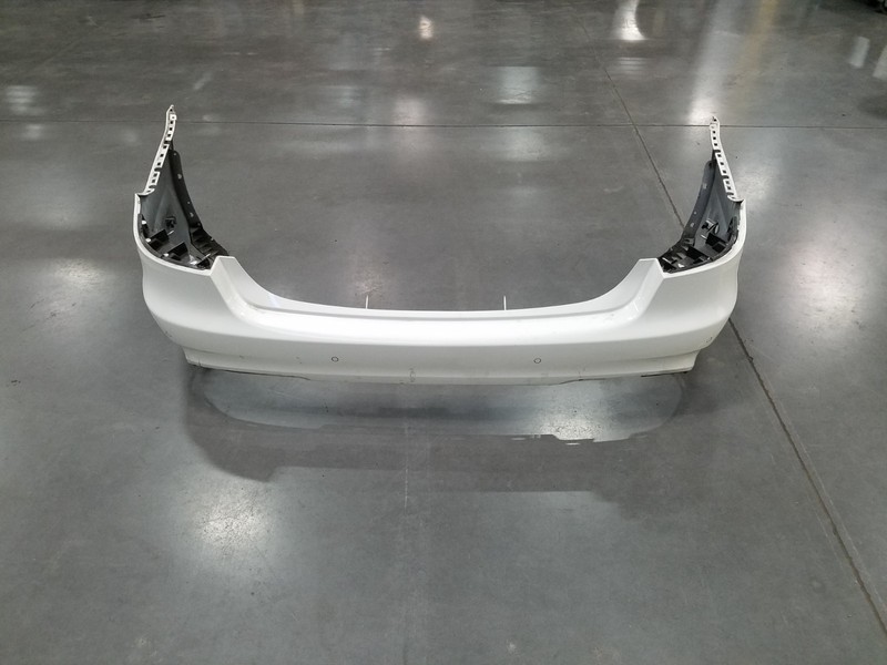 2011 Mercedes Benz AMG E 63 Rear Bumper Assembly #8509 H5