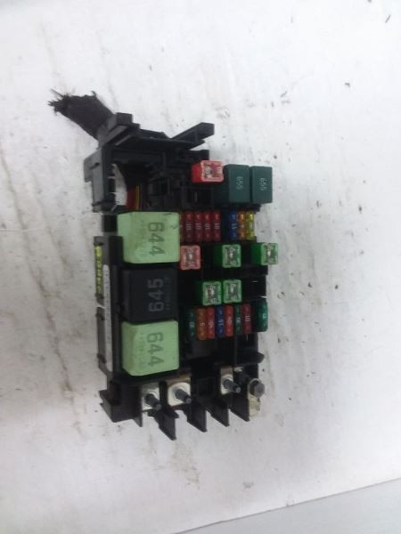 Fuse Junction Box Engine Compartment Fits 12-22 PASSAT 5C0937819L