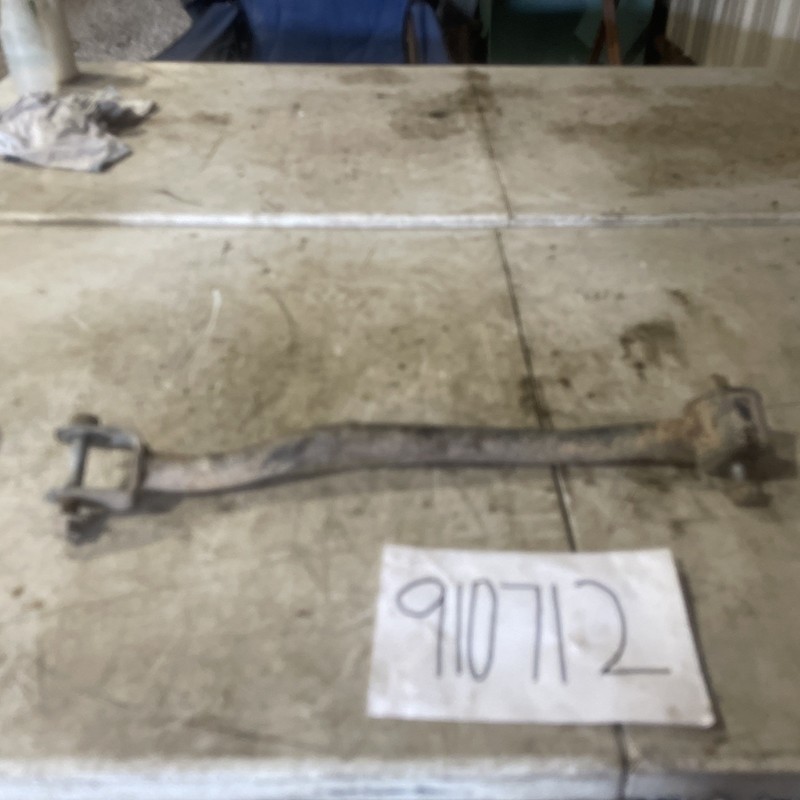 04-09 CADILLAC SRX RH Passenger Lower Control Arm Rear Trailing Arm 25768321