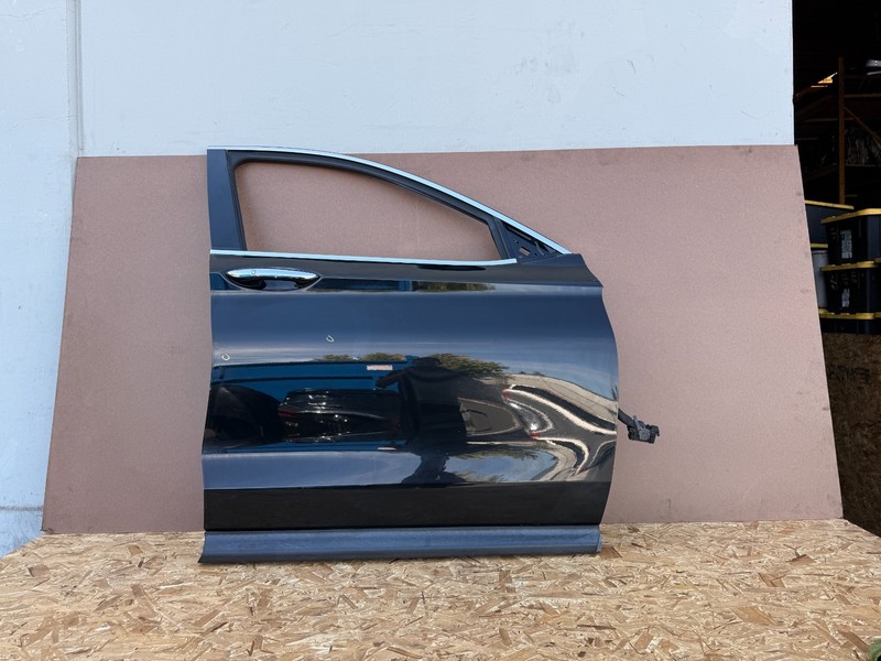 INFINITI QX50 2019-2025 OEM FRONT RIGHT PASSENGER DOOR SHELL ASSEMBLY (BLACK)