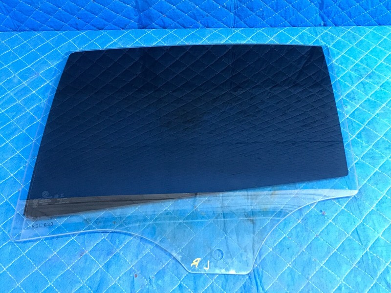 2018 BMW 540i REAR LEFT DRIVER SIDE DOOR WINDOW GLASS OEM