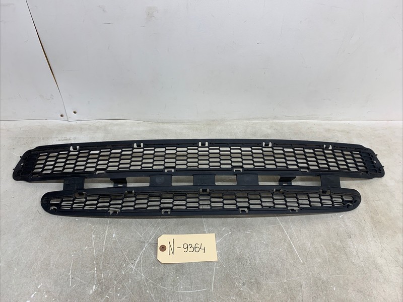 2012-2016 Tesla Model S Front Bumper Lower Grill OEM 6008159 9364 M6