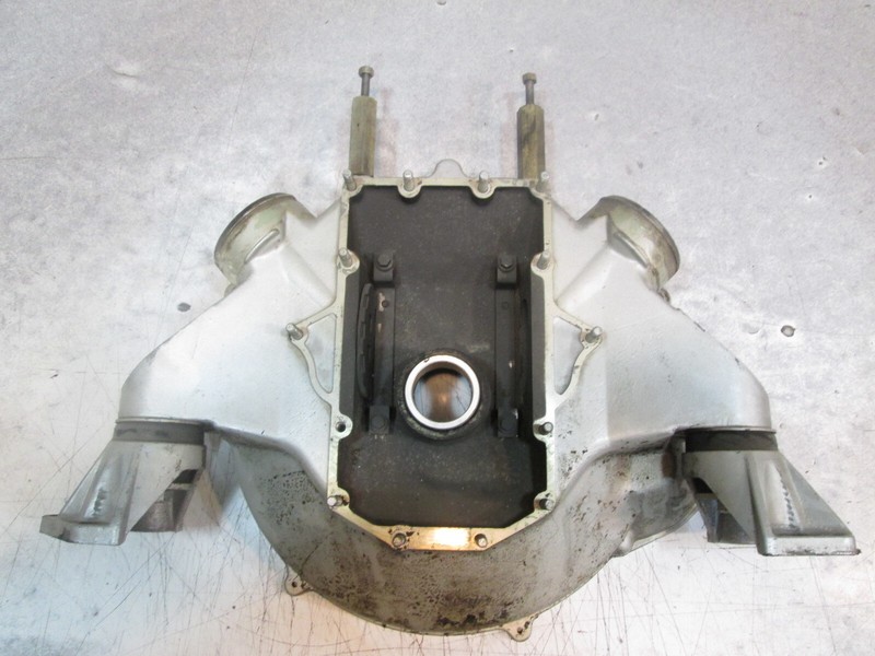 984161 981552 OMC Stringer Flywheel Adapter Bell Housing 1978-1985