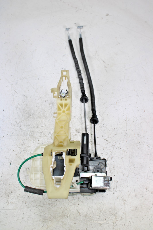 2012 2014 HYUNDAI AZERA FRONT RIGHT PASSENGER SIDE DOOR LOCK LATCH ACTUATOR OEM