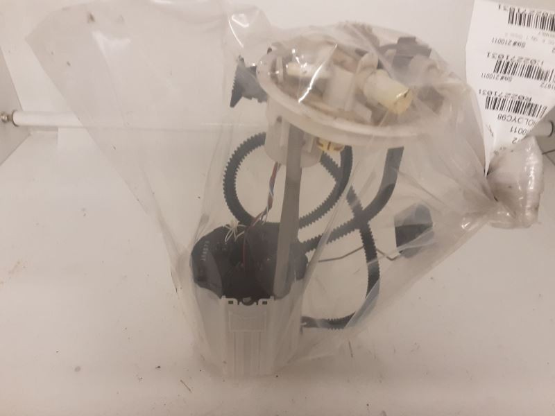 2011-2012 GMC Terrain fuel pump assembly tank mounted 3.0L Federal emissions