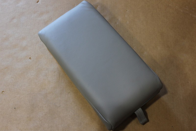 05-07 Cadillac CTS Rear Center Seat Gray Leather 88995988 OEM