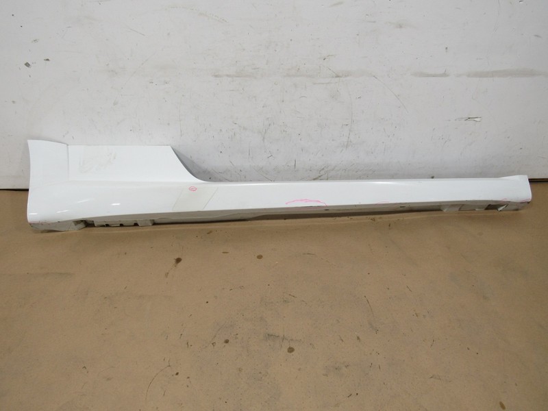16-23 Audi TT 2019 2.0L Right Passenger Rocker Skirt Molding Panel Trim |