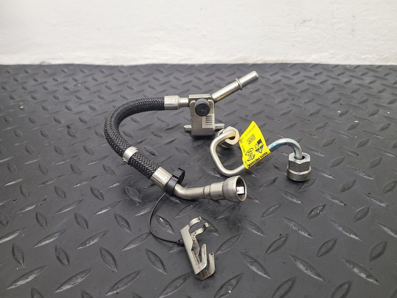 10-17 Chevrolet Equinox High Pressure Fuel Pump Hoses Pair OEM 12625825