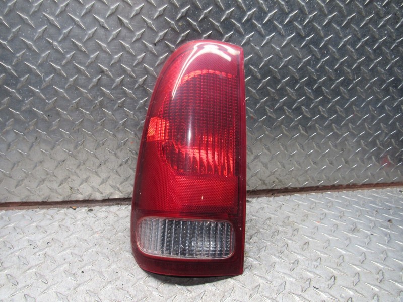 97-04 FORD F-150 LEFT DRIVER REAR TAILLIGHT LAMP