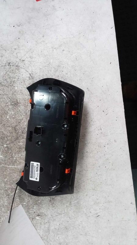 2020 Jeep Cherokee A/C Selector Switch OEM 68285942AF Blue 97K Miles