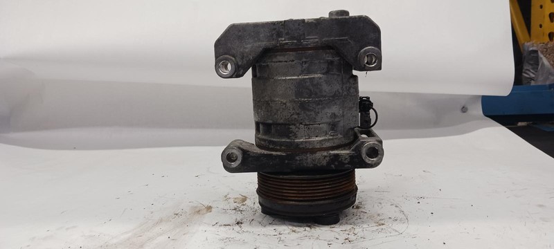 17-'18 NISSAN TITAN AC Compressor 5.6L 69k miles OEM 1 Year Warranty!