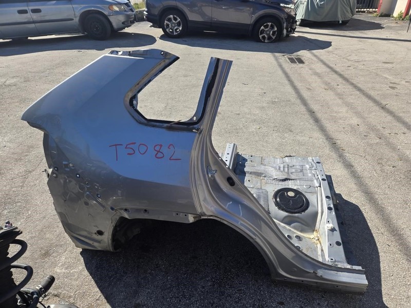 Right Quarter Panel 2021 Toyota RAV4 61601-0R220 2022 2023 2024 2025