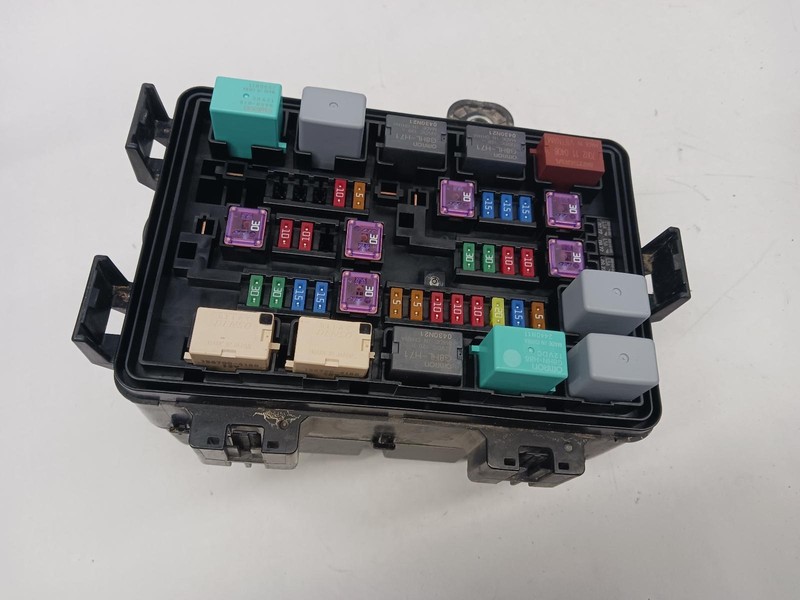 21-'24 HONDA ODYSSEY Engine Fuse Box OEM 1 Year Warranty!