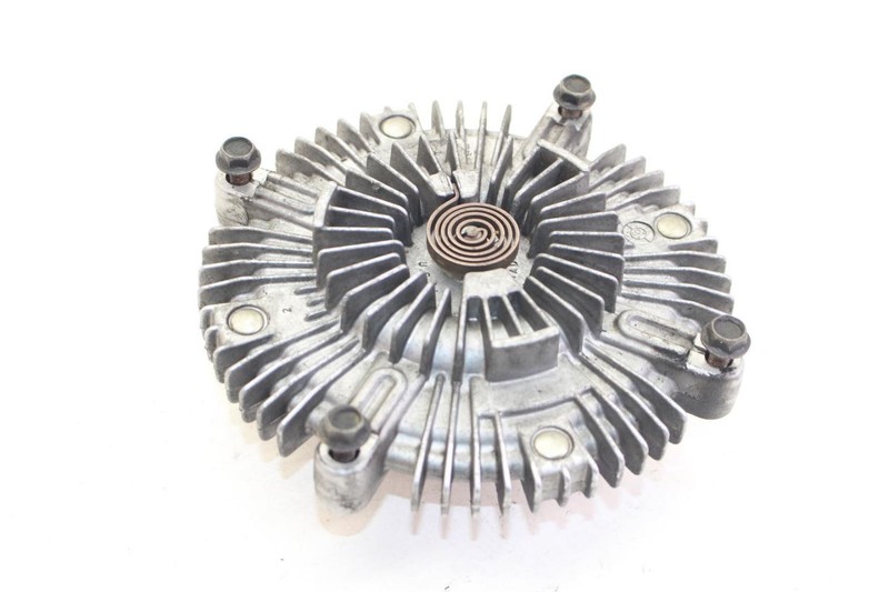 89-93 Mazda B-2600 Fan Clutch