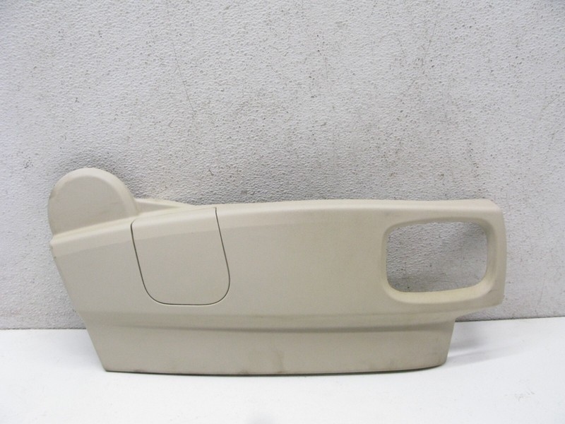 10-13 LAND RANGE ROVER SPORT 10-16 LR4 SEAT TRACK TRIM COVER FRONT RIGHT OEM 031