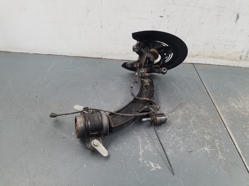 2011 Ford Mustang Shelby GT500 Left Front Hub Knuckle Control Arm #0887 Q6