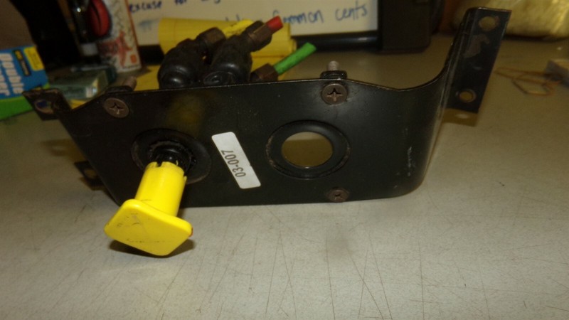 Bendix Trailer Air Supply Valve 2B1214T, as shown *FREE SHIPPING*
