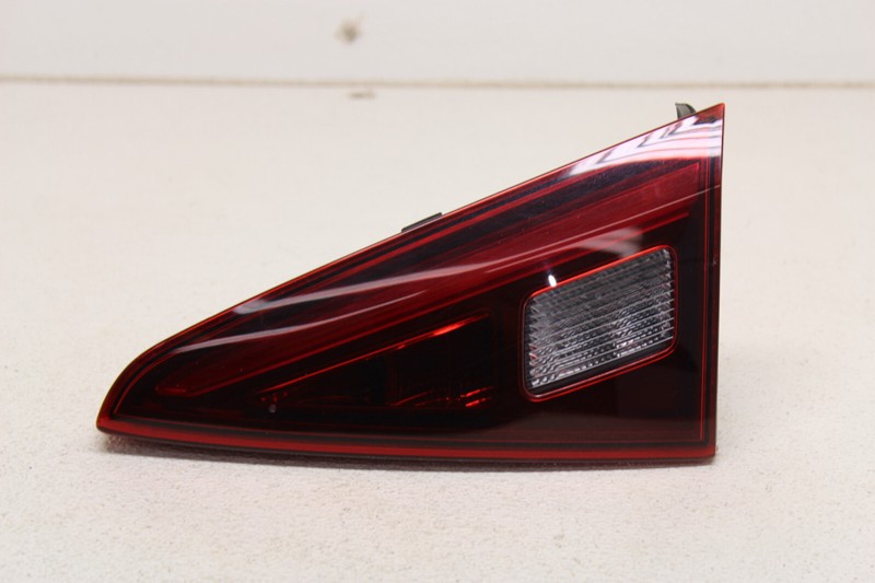 Alfa Romeo Giulia Right Inner LED Taillight Passenger Side Light Oem 2017-2022