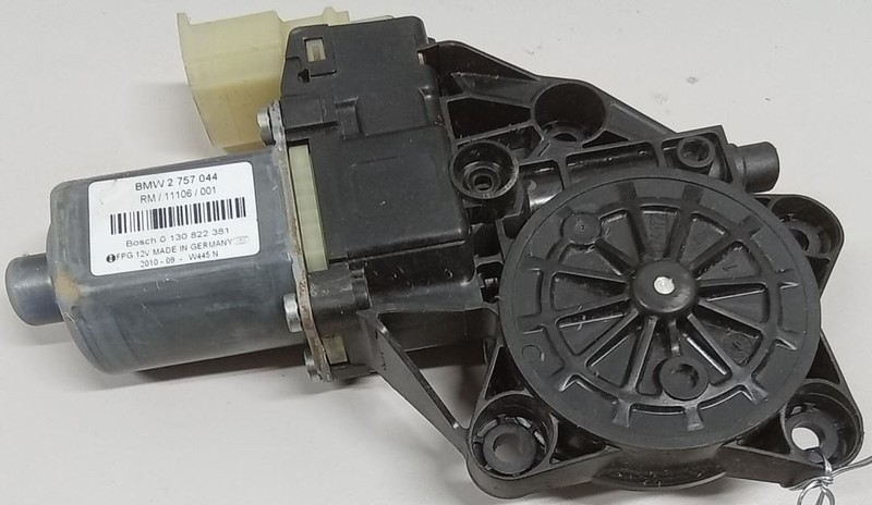 2009-2011 Mini Cooper RH Front Door Window Motor 51416 BMW 2 757 044