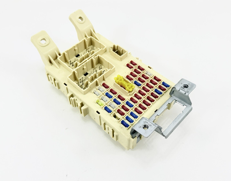 2012-2017 Hyundai Accent Dash Junction Fuse Box Relay Interior OEM 91951-1R540