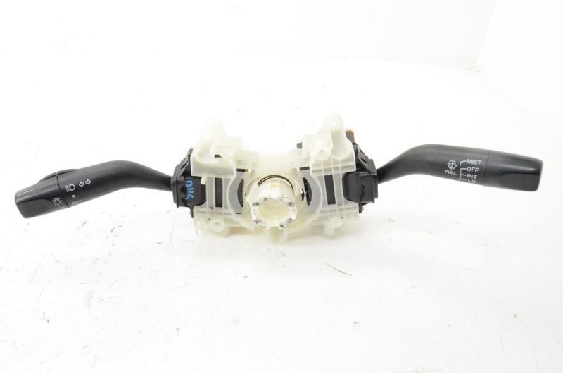 2006-2012 Mazda Mx-5 Miata NC Headlight Turn Signal and Wiper Switch NE51 17E586