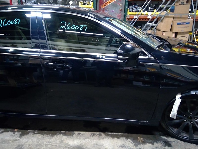 Passenger Right Front Door Tempered Glass Fits 13-18 LEXUS ES300H 1764288